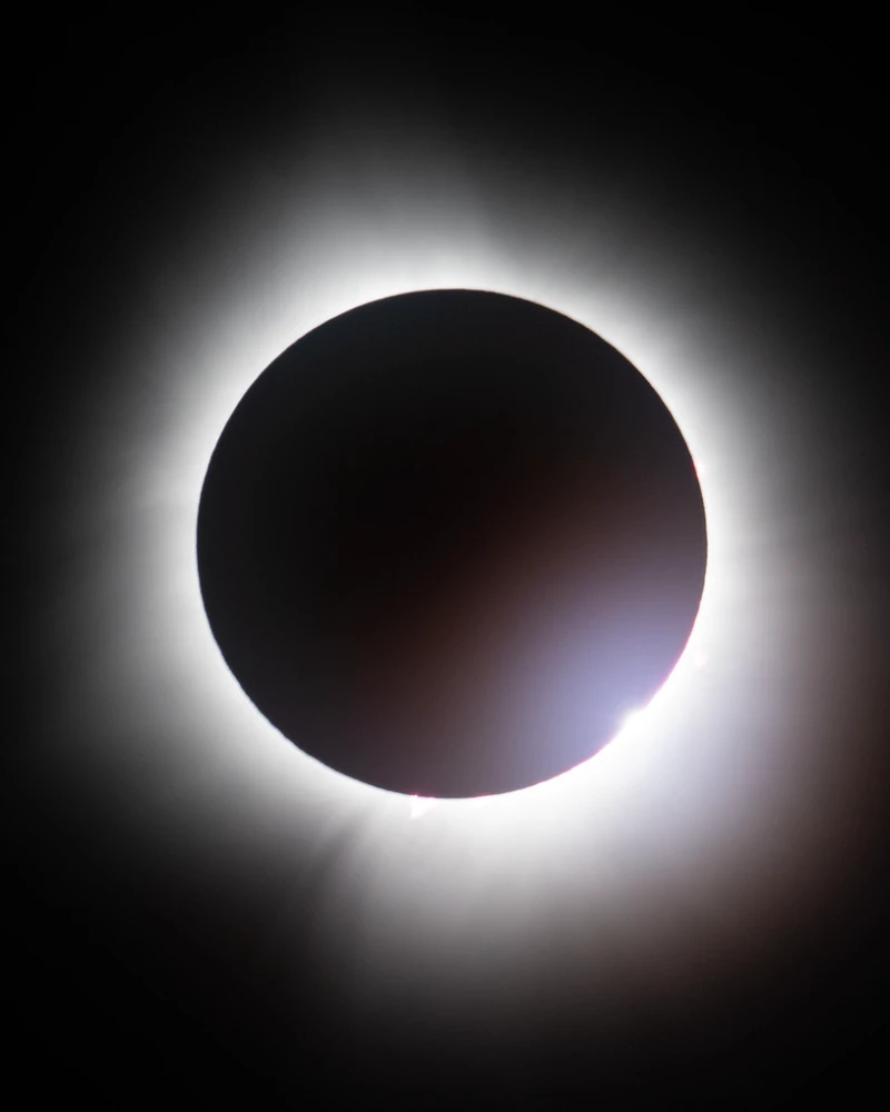 Gerhana Matahari Total 2024